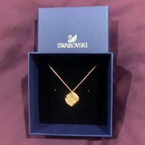 Swarovski Rose Gold Necklace & Pendent